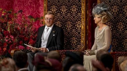 De koning spreekt de troonrede uit